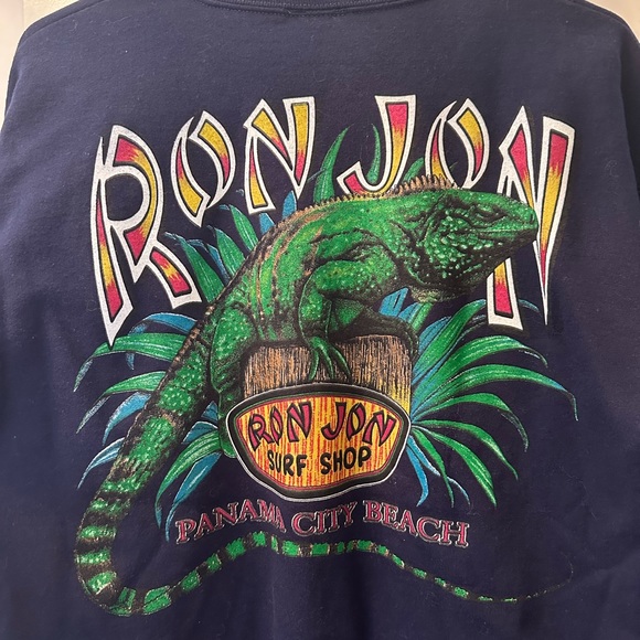 Practically new-Ron Jon crewneck - Picture 3 of 4